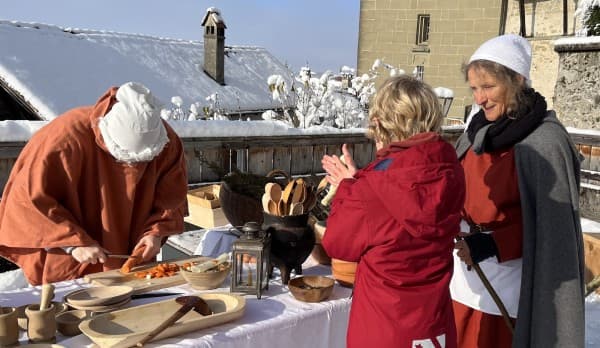 Advent Castle with Craft Market — photo 1