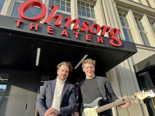 The Hamburg Rudelsingen at Ohnsorg-Theater - The Sing-Along Event for Everyone! — photo 1