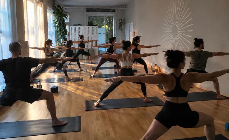 Power Yoga - Strong in the weekend — photo 1