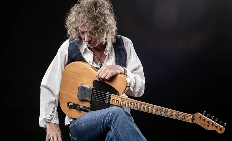 Chrigu Blaser's Clapton, Knopfler, J.J. Cale Guitar Explosion — photo 1