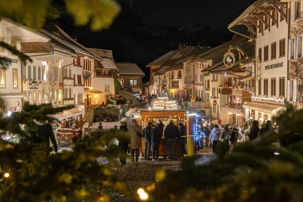Gruyères Christmas Market — photo 1
