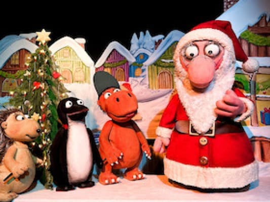 "The Little Dragon Kokosnuss Celebrates Christmas" by Ingo Siegner — photo 1