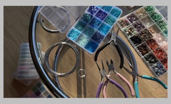 Perlen, Draht und Fantasie - kreiere deinen Schmuck — photo 1