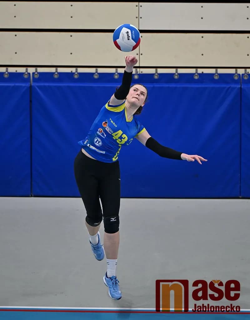 Volleyball match: TJ Bižuterie U18Z v TJ Zákupy — photo 1