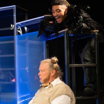 Krähe und Bär - oder: Die Sonne scheint für uns alle - Schauspiel von Martin Baltscheit — photo 1