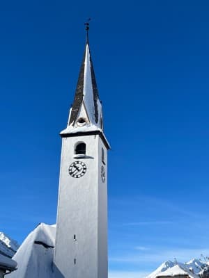 Cult divin ad Ardez — photo 1