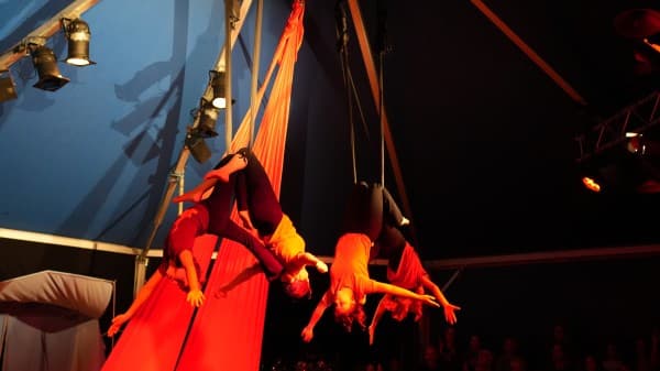 Jugendzirkus Robiano – Und Action! — photo 1